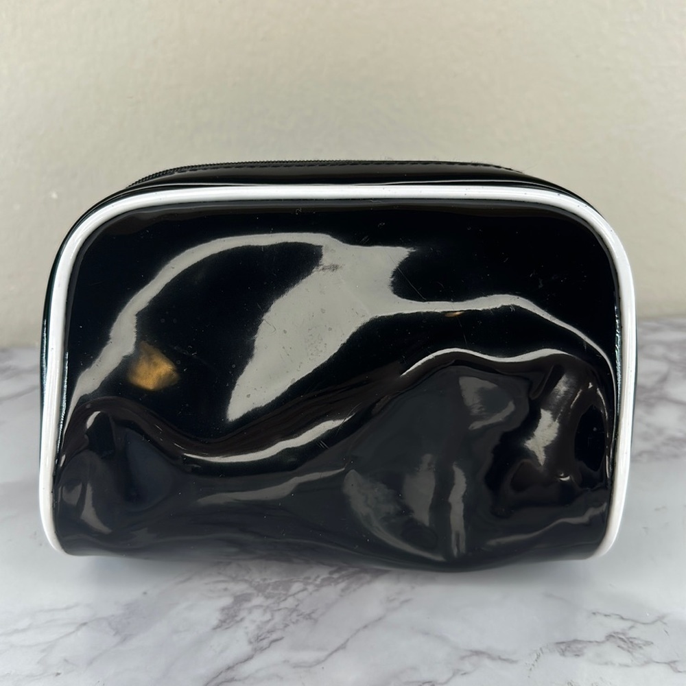 Elizabeth Arden Cosmetic Bag